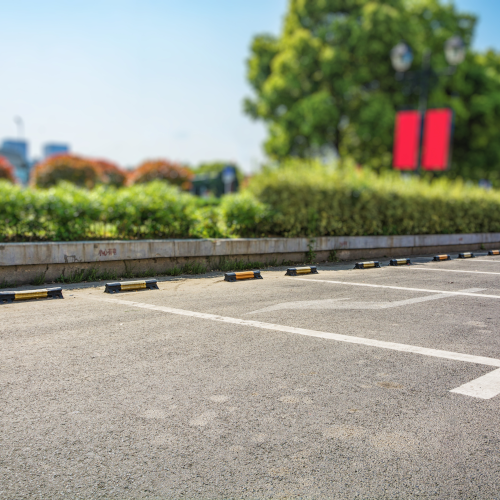 Servicio de lavado de estacionamientos